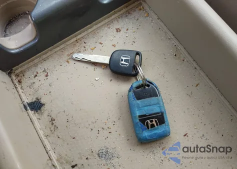 2006 Honda Odyssey Touring from USA, damaged, VIN 5FNRL38856B105928